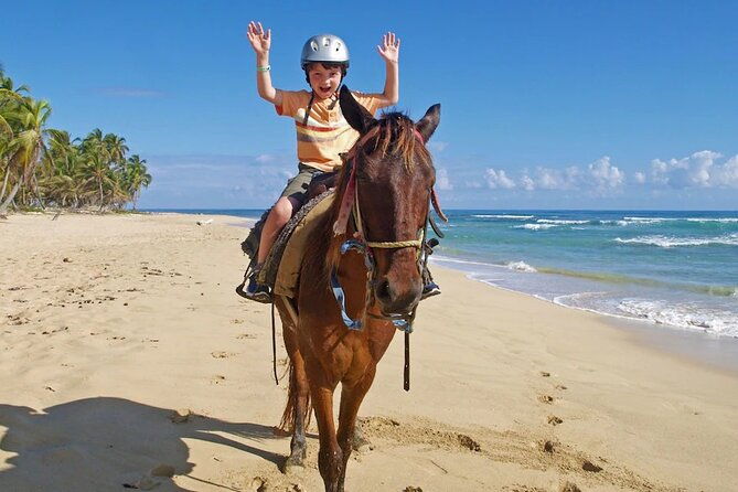 private-horseback-riding-at-the-beach-in-punta-cana
