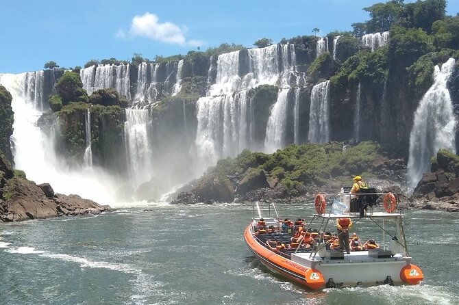 private-iguazu-falls-argentinean-side-tour-with-boat-option