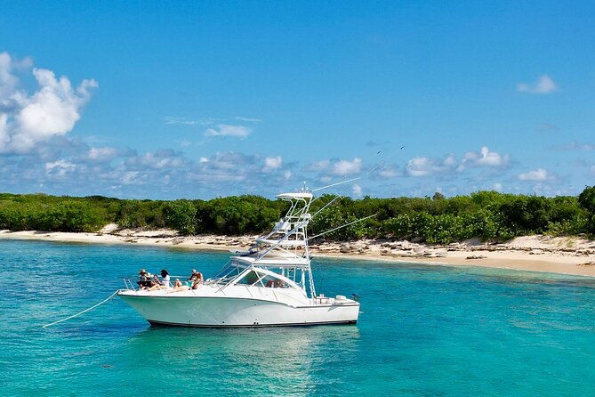 private-luxury-35-yacht-from-fajardo-to-icacos-or-palomino