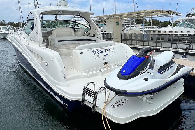 private-luxury-halfday-w-jetski-stingray-city-snorkeling-starfish-beach-tour