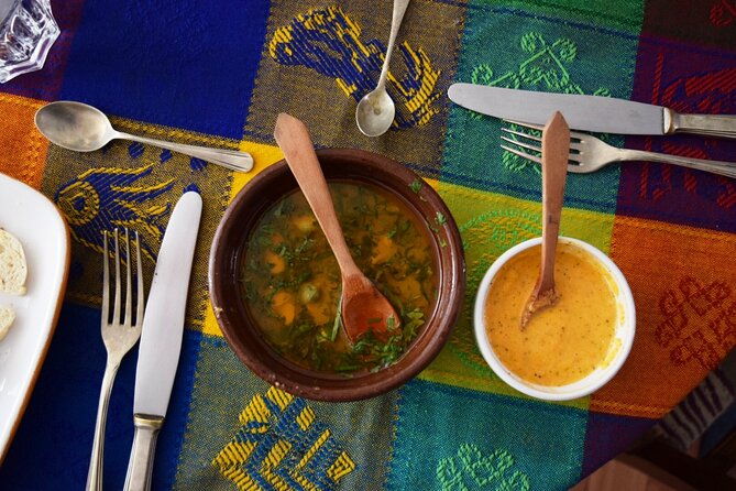 private-market-tour-and-traditional-chilean-cooking-class-in-a-local-home