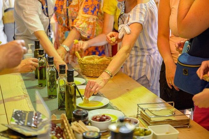 private-olive-oil-tour-tasting-with-lunch-from-katakolo-port-2