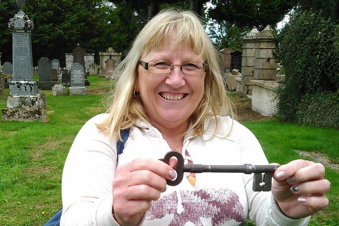 private-outlander-tour-includes-urquhart-castle-admission
