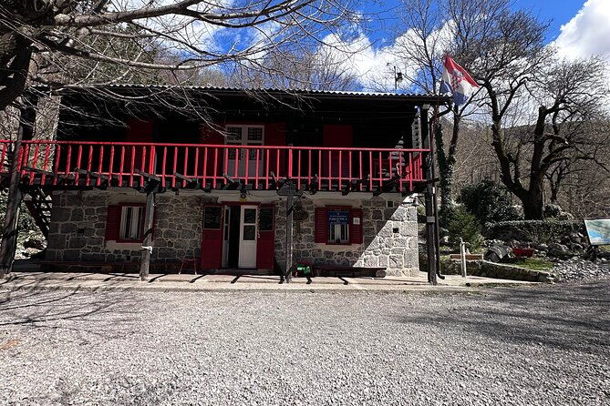 private-paklenica-hiking-tour-from-zadar-up-to-8-people