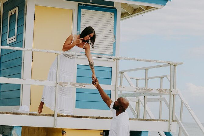 private-professional-vacation-photoshoot-in-miami-beach