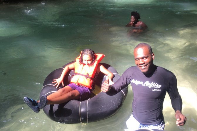 private-river-tubing-adventure-in-white-river-from-ocho-rios