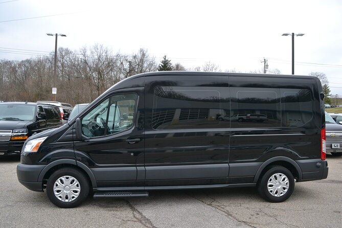 private-roundtrip-minibus-transfer-to-cable-beach