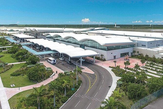 private-roundtrip-sedan-airport-transfer