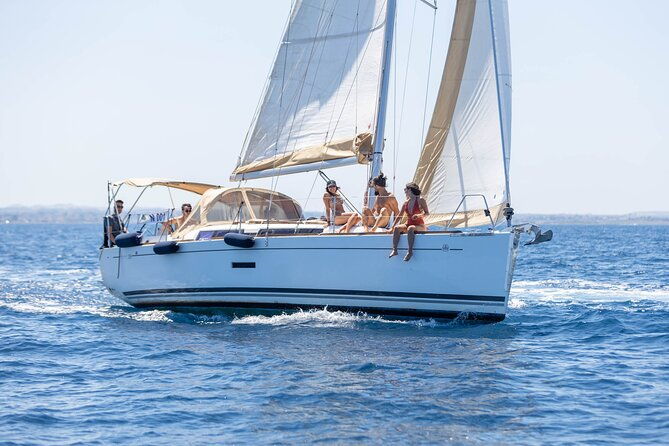 private-sail-boat-tour-to-favignana-and-levanzo-from-trapani