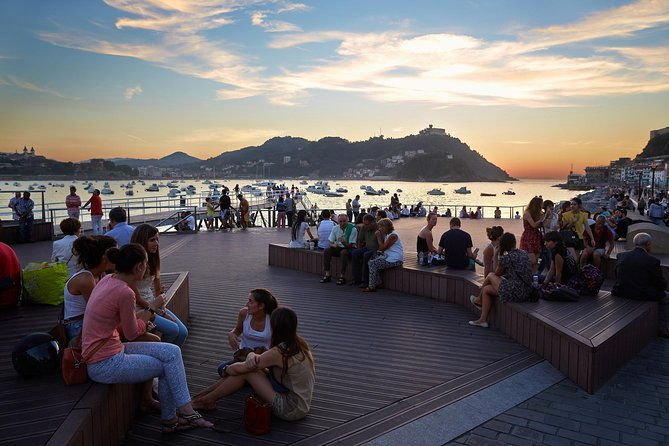 private-san-sebastian-city-walking-tour-2