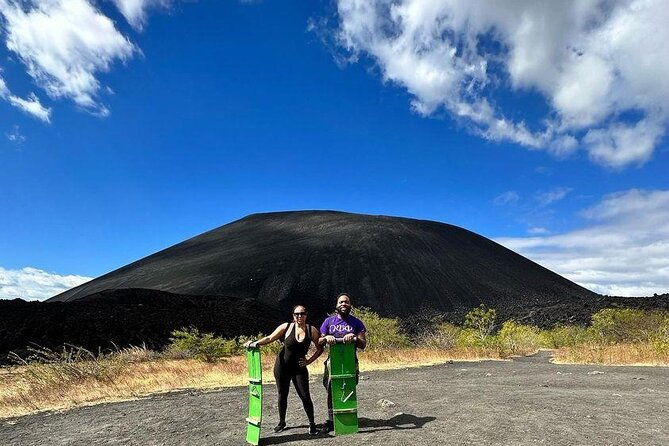 private-sandboarding-tour-cerro-negro-and-the-central-park-of-leon