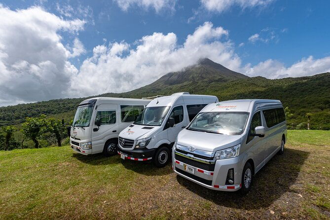 private-shuttle-from-san-jose-intl-airport-to-la-fortuna