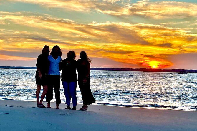 private-sunrise-boat-tour-around-chincoteague-island