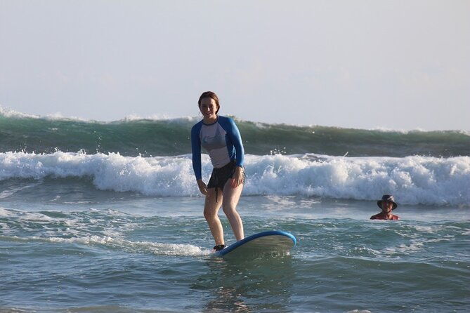 private-surf-lesson-in-playa-hermosa-santa-teresa