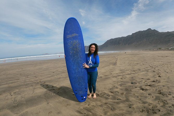 private-surfing-lesson-in-famara