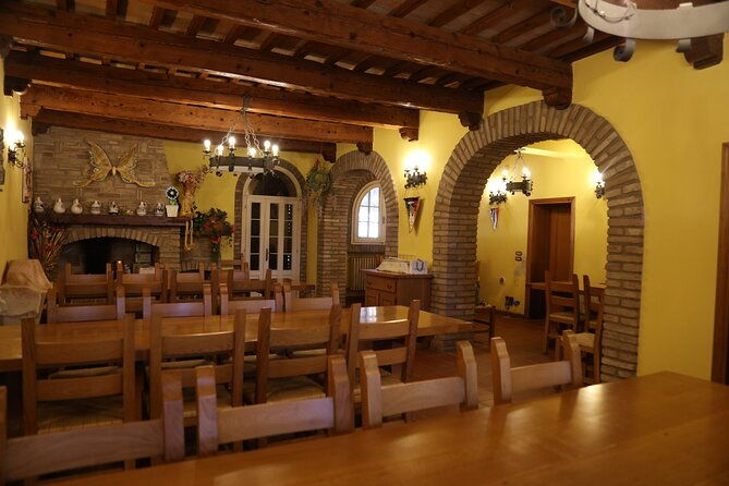 private-tastings-at-the-colombina-agricultural-company