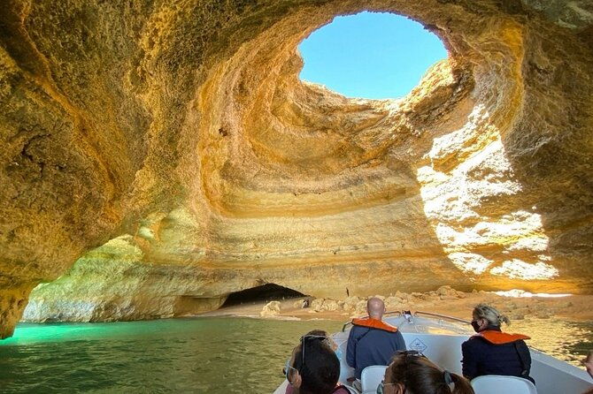 private-tour-benagil-caves