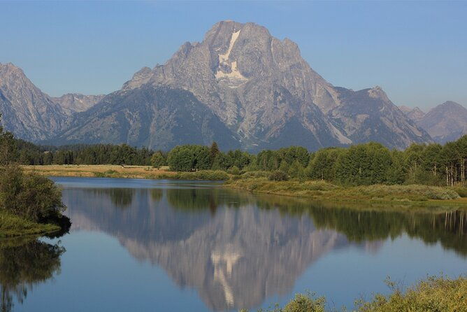 private-tour-in-grand-teton-national-park-and-yellowstone-lower-loop