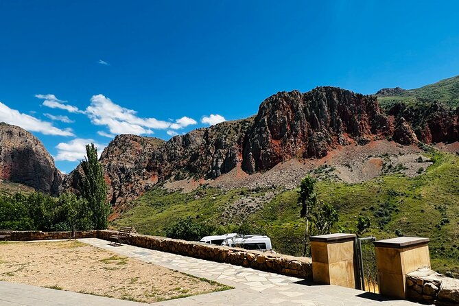 private-tour-khor-virap-areni-shaki-tatev-2