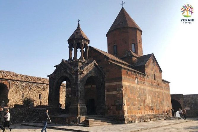 private-tour-khor-virap-noravank-monasteries-areni-jermuk