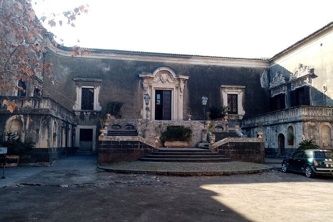 private-tour-of-catania-and-the-riviera-of-the-cyclops-2