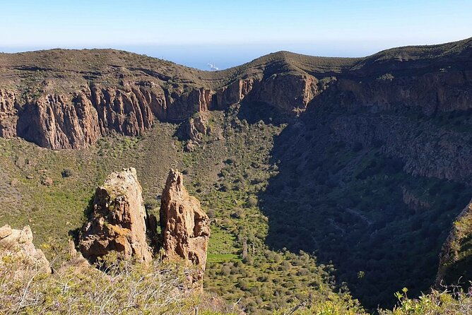 private-tour-of-gran-canaria-volcano-and-canary-wine-tasting