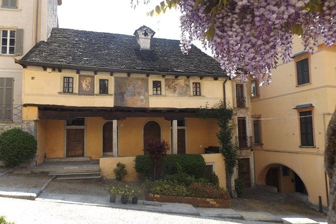 private-tour-of-orta-san-giulio-on-lake-orta-with-micaela