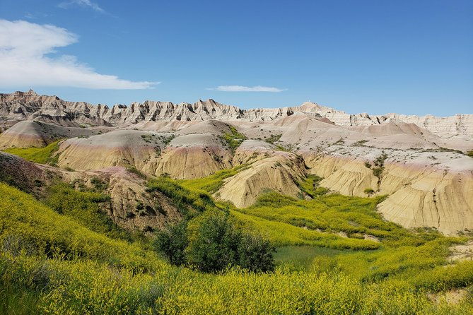 private-tour-of-the-badlands-with-local-experts-2