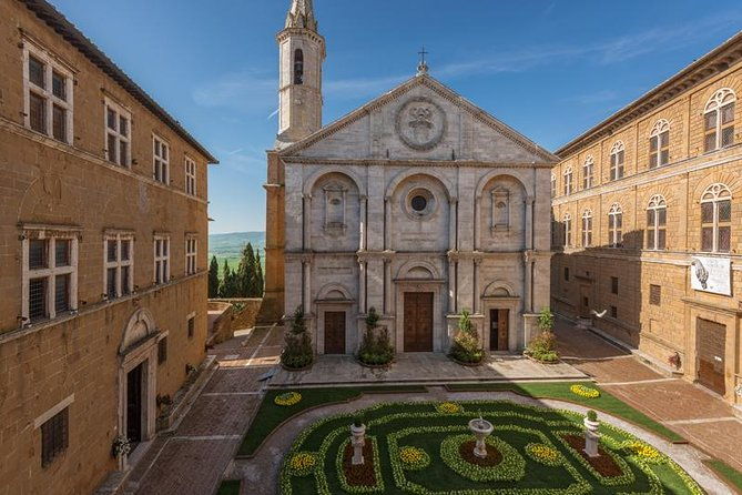 private-tour-pienza-and-montalcino-organic-cheese-and-wine-tour