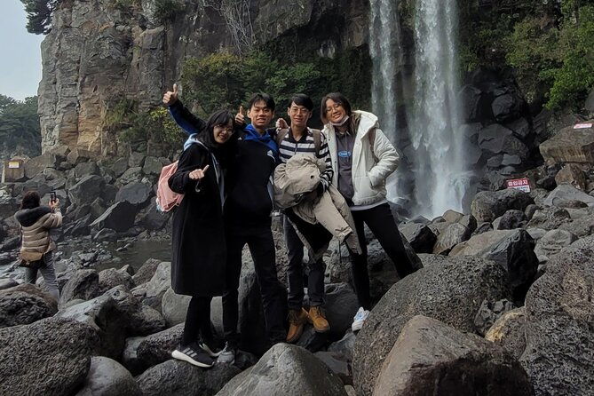 private-tour-south-and-west-jeju-island-with-experienced-driver-2