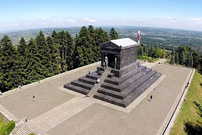 private-tour-to-avala