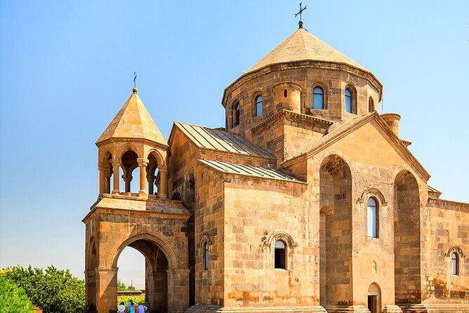 private-tour-to-echmiadzin-and-zvartnots-temple