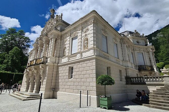 private-tour-to-linderhof-castle-incl-food-and-drinks