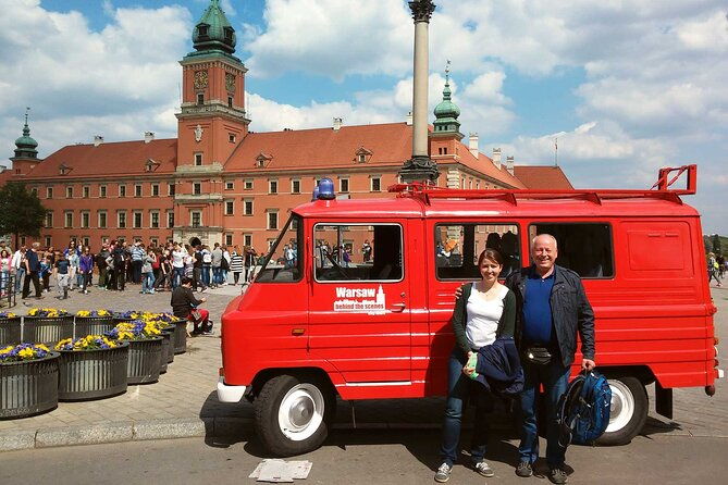 private-tour-warsaw-city-sightseeing-by-retro-minibus-2