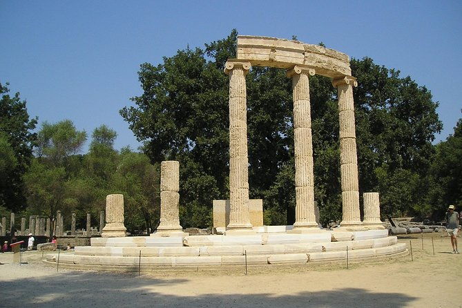 private-tourvisit-of-agricultural-farm-and-free-time-in-olympia