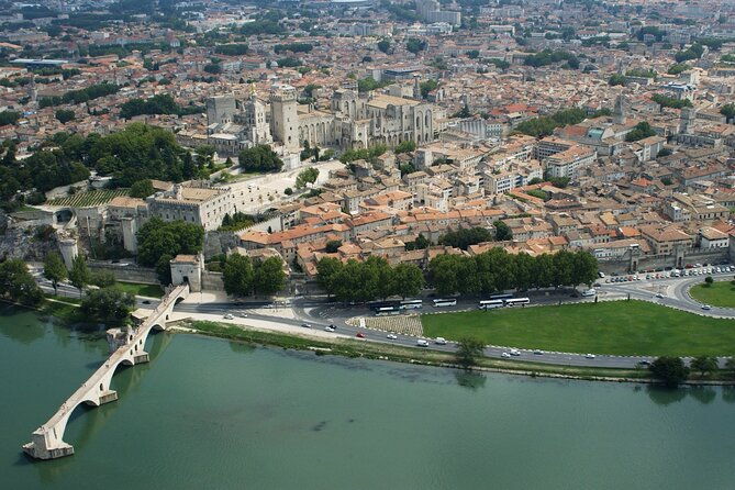 private-transfer-from-marseille-airport-to-avignon