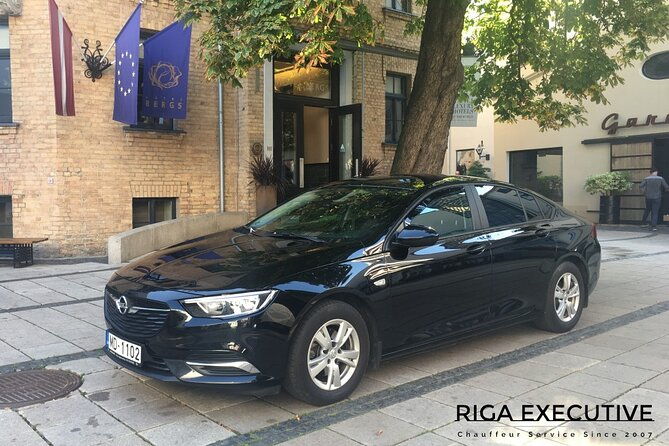 private-transfer-from-riga-airport-to-hotel-with-english-speaking-driver-2