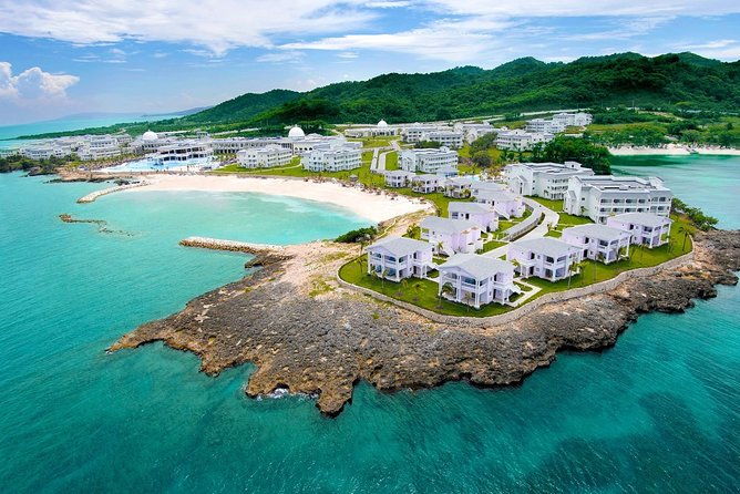 private-transfer-from-runaway-bay-to-jamaica-mbj-airport