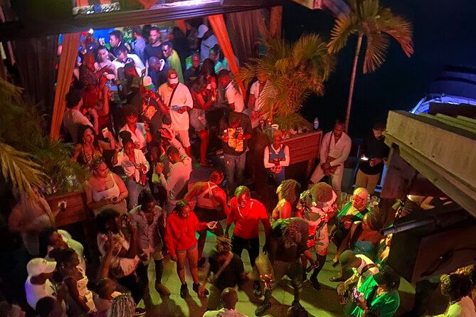 private-transfer-nightlife-2727-lounge-and-taboo-in-montego-bay
