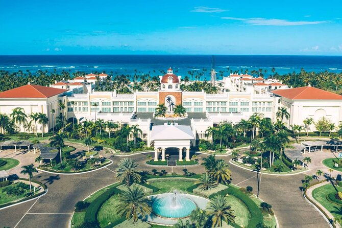 private-transfer-punta-cana-airport-to-from-iberostar-grand-bavaro