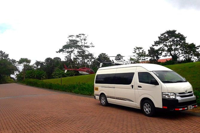 private-transfer-to-from-liberia-airport-to-la-fortuna-area-arenal-volcano