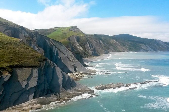 private-transfer-tour-bilbao-to-san-sebastian-through-the-basque-coast