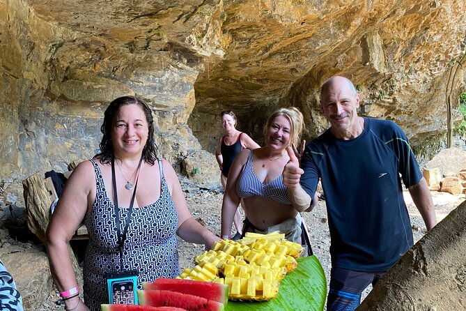 private-trip-to-waterfalls-and-beaches-in-costa-rica