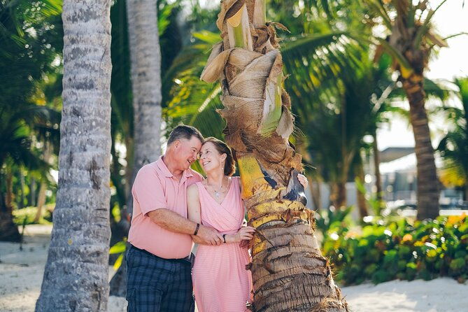 private-vacation-photography-session-with-photographer-in-punta-cana