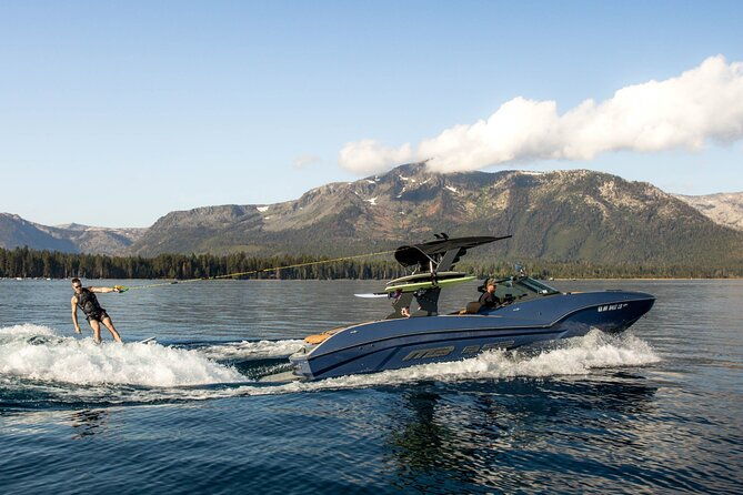 private-wakesurf-wakeboard-boat-charter-lake-tahoe