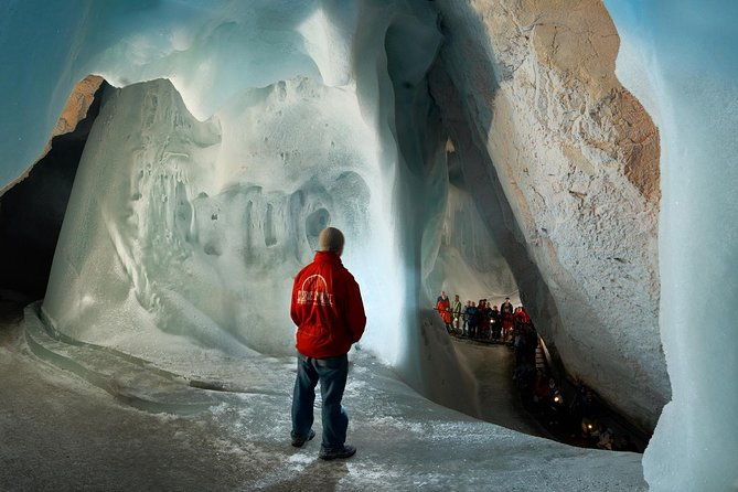 private-werfen-ice-cave-and-golling-waterfall-from-salzburg-2