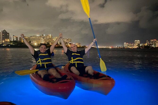 puerto-rico-night-kayaking-guided-tour-in-condado-lagoon