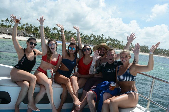 punta-cana-buggy-cave-dip-beach-swim-party-boat-snorkel