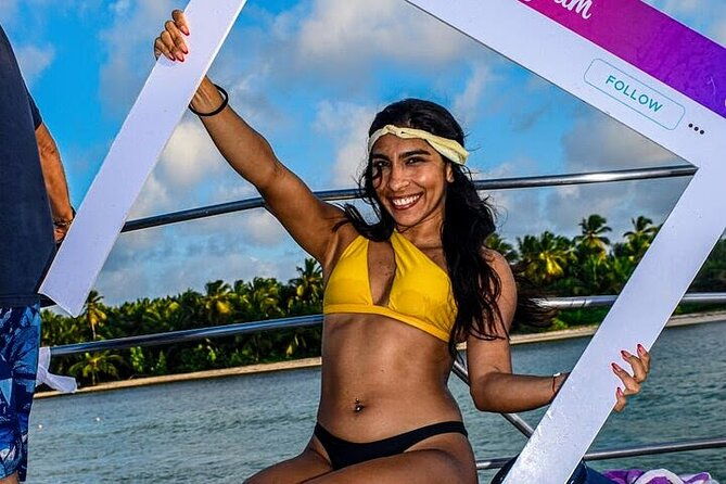 punta-cana-party-boat-snorkeling-diving-music-drink-open-bar