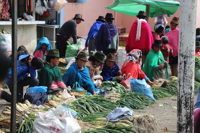 quilotoa-lake-private-sightseeing-tour